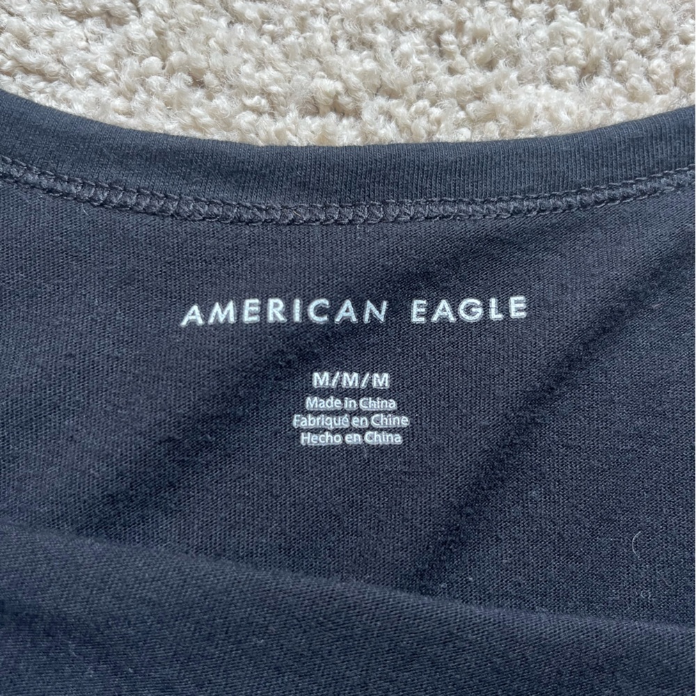 Plain black American Eagle T-shirt